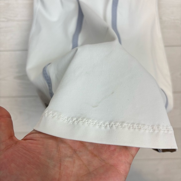 Lululemon White/Gray Workout Tank Top Size 6 - Picture 5 of 6